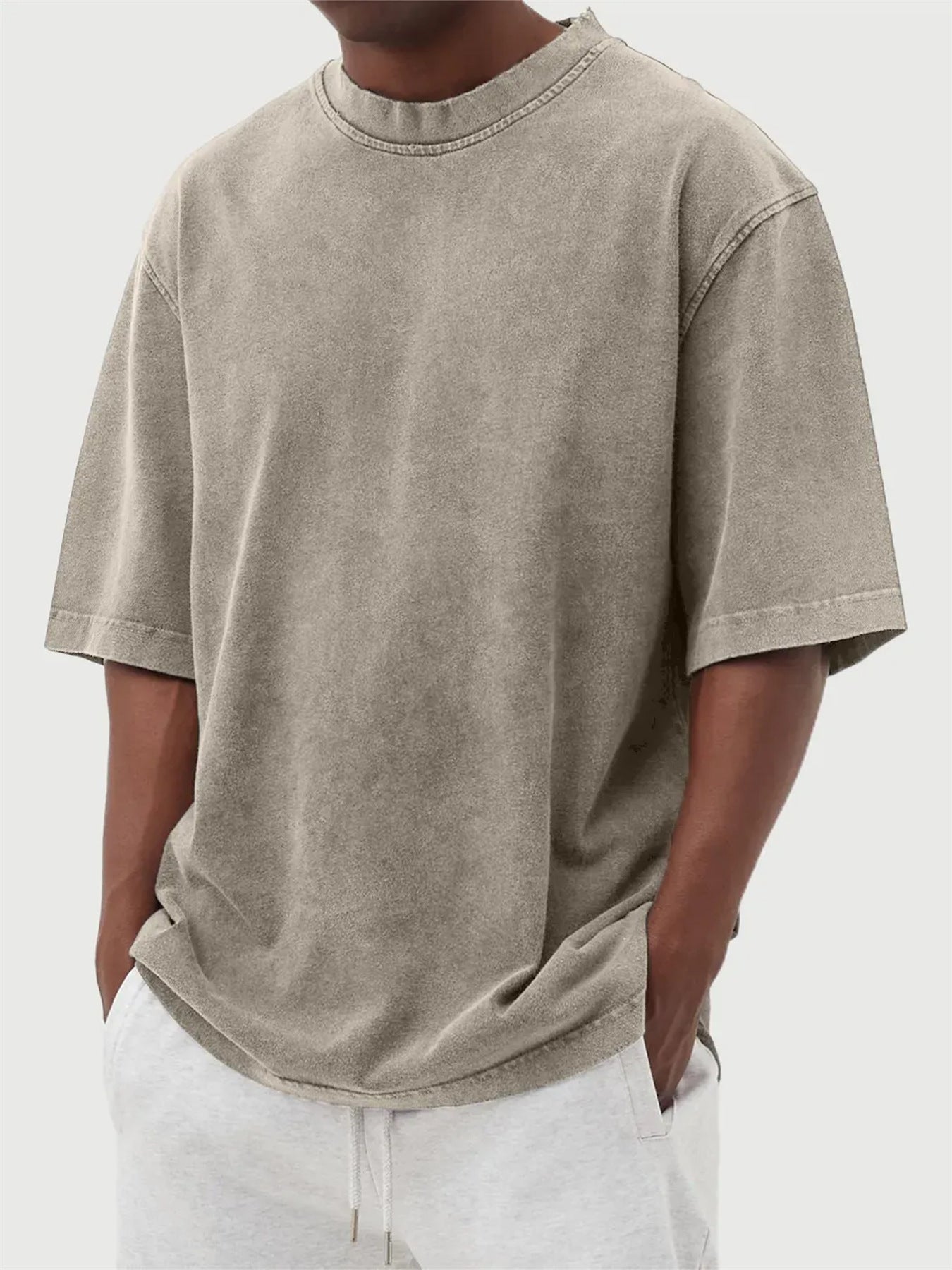 VORLIX Essential Distressed Tee